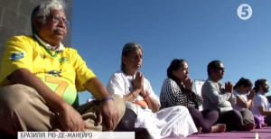 День йоги у світі