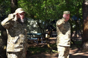 Сергій Наєв нагородив армійців за взяття під контроль Золотого-4