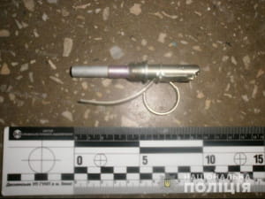 Чоловік влаштував стрілянину, аби перед дівчиною