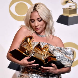 Образи зірок на Grammy-2019 