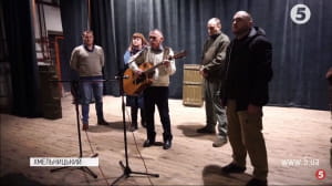 Вистава "Монологи війни"