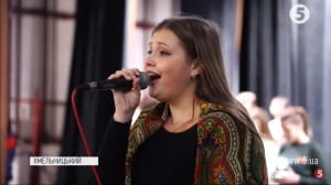 Вистава "Монологи війни"