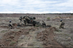 Артилеристи "Запорозької Січі" на польових навчаннях з бойовою стрільбою