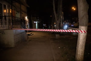 У Києві чоловіку прострелили око