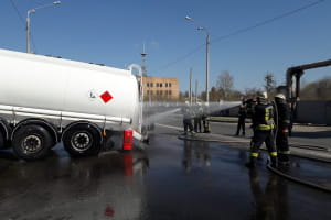 Розгерметизація цистерни бензовозу