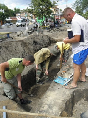 Археологічні розкопки в Чернігові