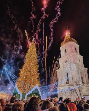 У Києві запалили головну ялинку країни