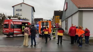 В Германии автомобиль въехал в толпу