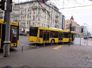 Транспортний колапс через мітинги