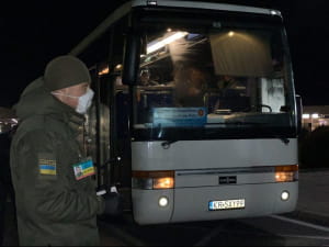 Последние автобусы на въезд в Украину