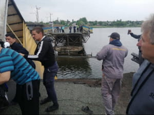 На Днепропетровщине обвалился мост