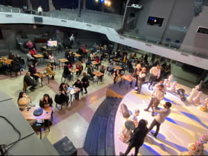 Бар у церкві