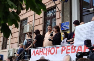 Марина Порошенко під Печерським судом