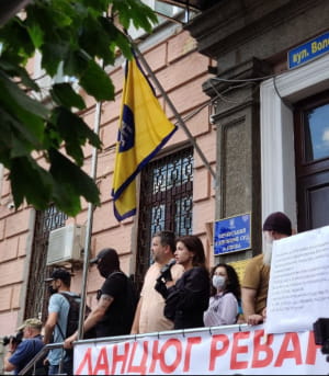 Марина Порошенко під Печерським судом