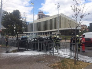 На Большой Васильковской горели две машины