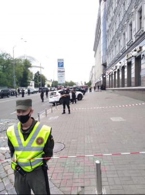 На розі Володимирської та Хмельницького
