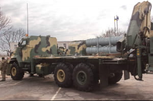 Береговий мобільний ракетний комплекс з протикорабельними ракетами РК-360МЦ "Нептун" передали до ЗСУ
