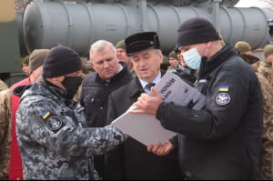 Береговий мобільний ракетний комплекс з протикорабельними ракетами РК-360МЦ "Нептун" передали до ЗСУ