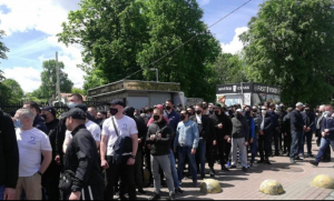 Під судом у справі Медведчука стались сутички