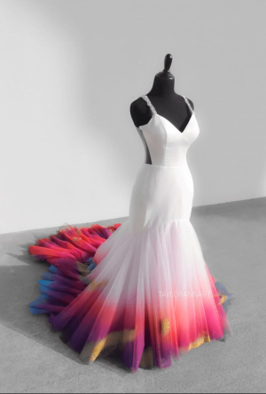 весільна сукня у тхніці "омбре"