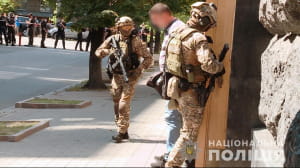 Задержание мужчины, который с гранатой захватил Кабмин