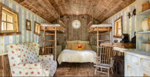 Казковий будиночок Вінні-Пуха