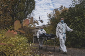 Хворі на коронавірус
