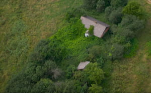 Кадры из "Здесь живет только один человек / Село Червоне"