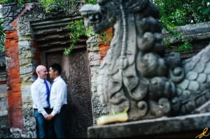 Крістофер Троган із чоловіком