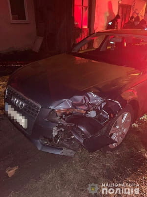 В Ровно пьяный помощник экс-депутата сбил военного и скрылся