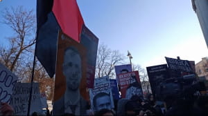Студенти "Могилянки" прийшли під Кабмін – вимагають звільнення Шкарлета