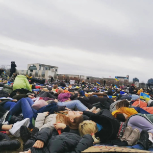 Акції європейців