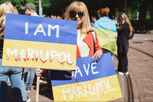Акція на підтримку Маріуполя та України в Гаазі