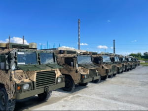 Бронеавтомобілі Pinzgauer 