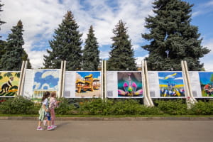 "Галерея нереальних історій"