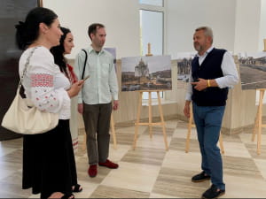 Майкл Елстон