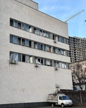 удар по Палацу Україна