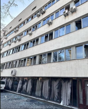 удар по Палацу Україна