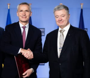 Петр Порошенко и Йенс Столтенберг