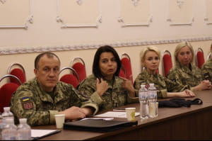 У Міноборони презентували нову літню жіночу форму