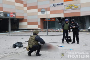 удар по ТЦ Днепра