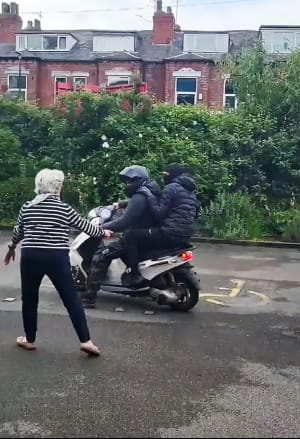 Бабусі та грабіжники