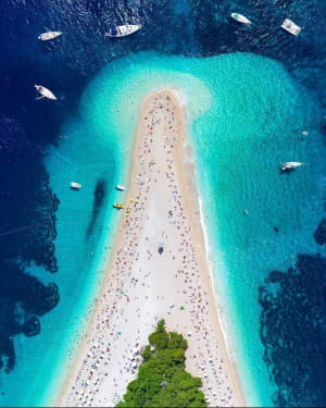 Пляж Золотий Ріг, Хорватія