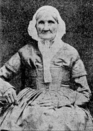 Первый сфотографированный родившийся человек, 1840 год. Ханна Горби родилась в 1746 году – за 10 лет до Моцарта и за 23 года до Наполеона. Ни один из этих известных деятелей не дожил до изобретения фотографии, но Горби позировала для портрета в возрасте 9