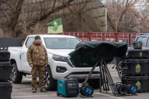 Допомога бійцям