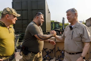 Порошенко і військові 207-го батальйону