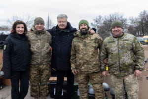 Порошенко і військові 207-го батальйону