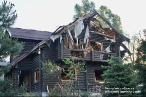 Наслідки обстрілу Запоріжжя