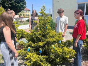 Чествование памяти погибших детей во время войны