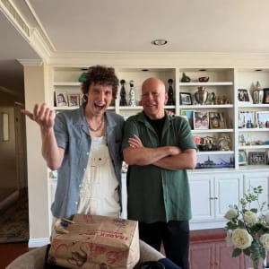 Уиллис и его семья